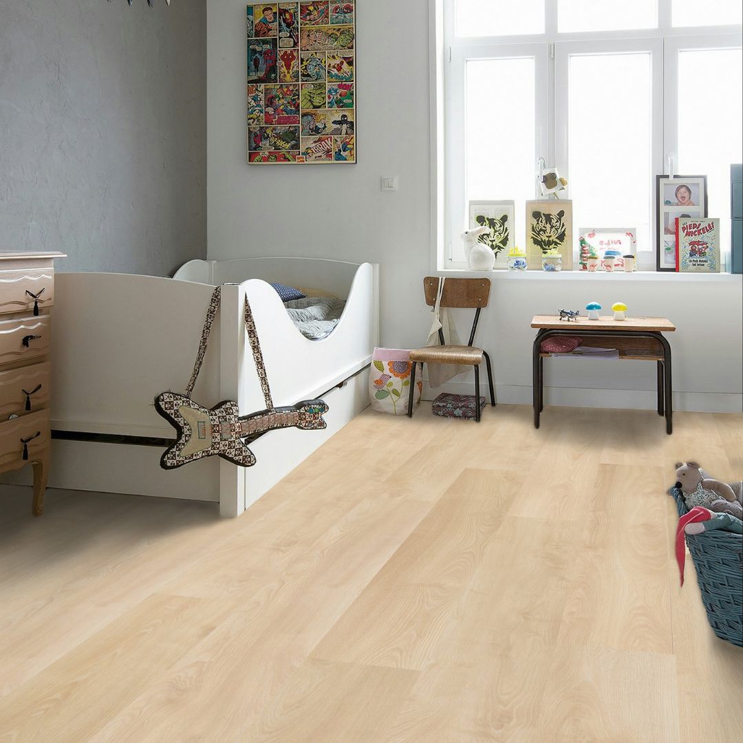 Piso laminado Mamut Plus 10 mm Macro Oak Light