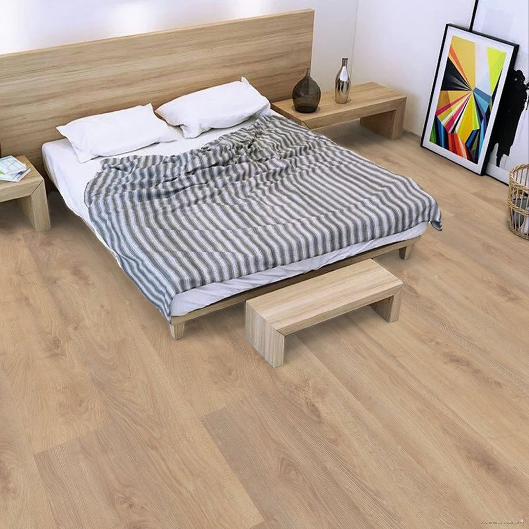 Piso laminado Mamut Plus 10 mm Macro Oak Beige