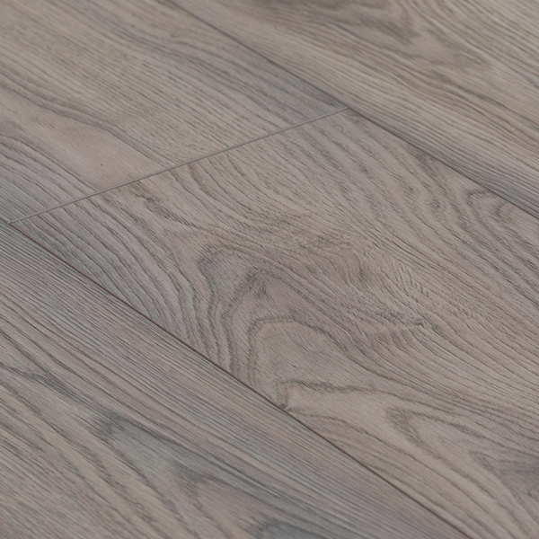 Piso laminado Mamut Plus 10 mm Macro Oak White