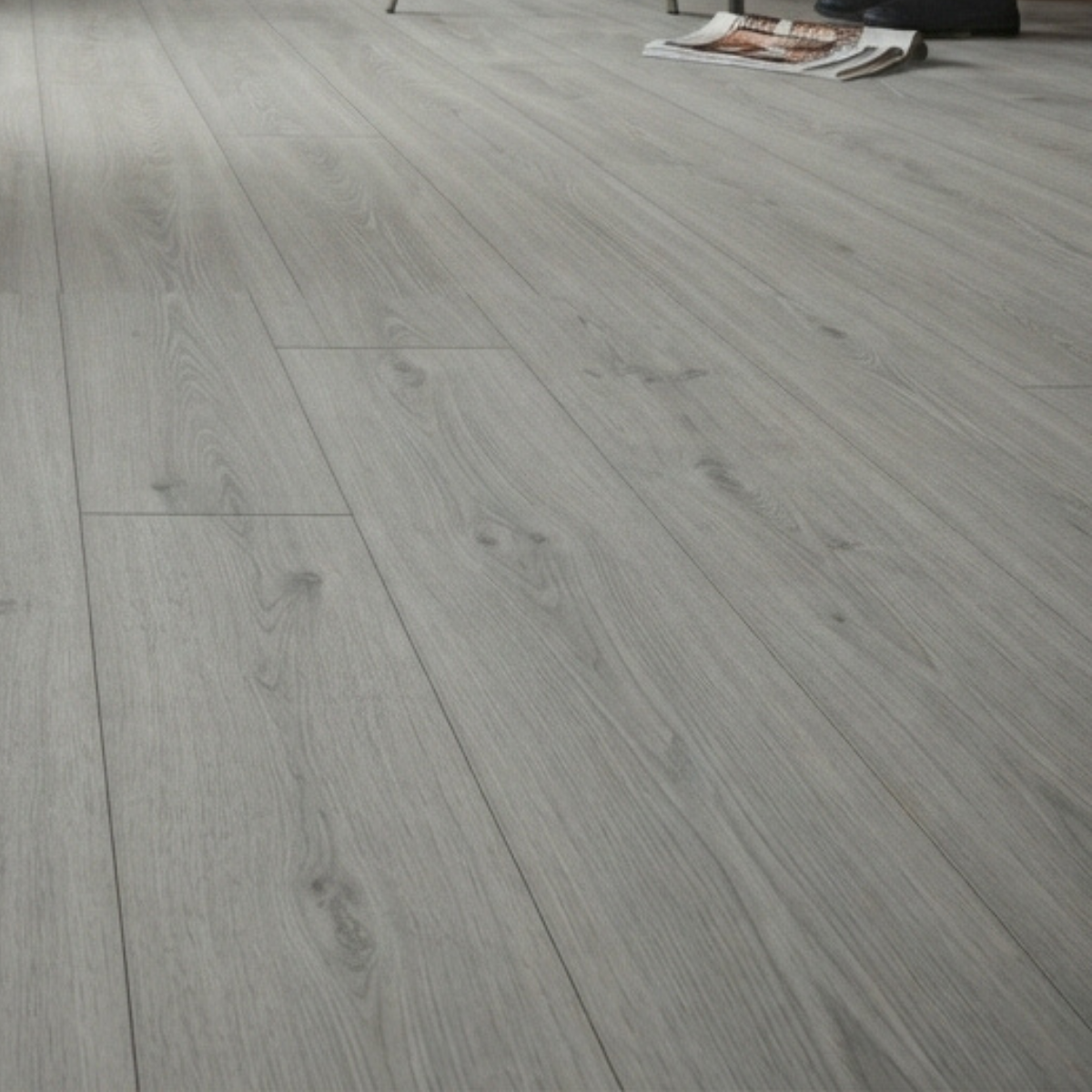 Piso laminado IMPERIAL PLUS - 8 mm
