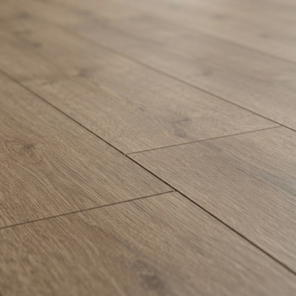 Piso laminado IMPERIAL PLUS - 8 mm