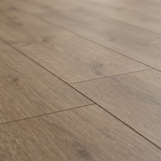 Piso laminado IMPERIAL PLUS - 8 mm